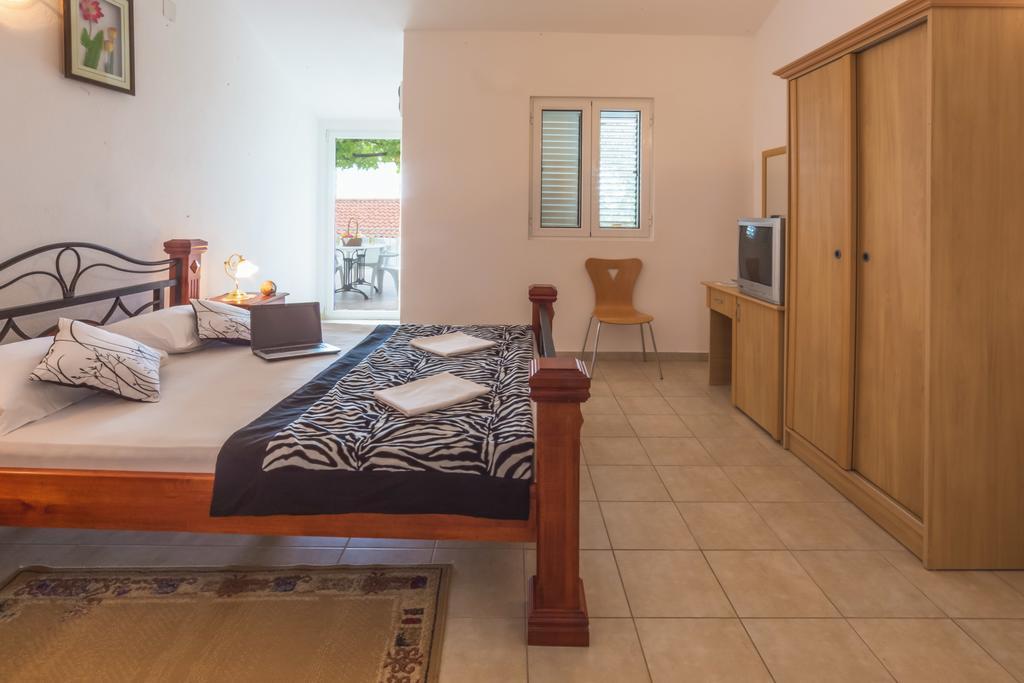 Apartmani Steni Ilha Ilha Sveti Stefan Exterior foto