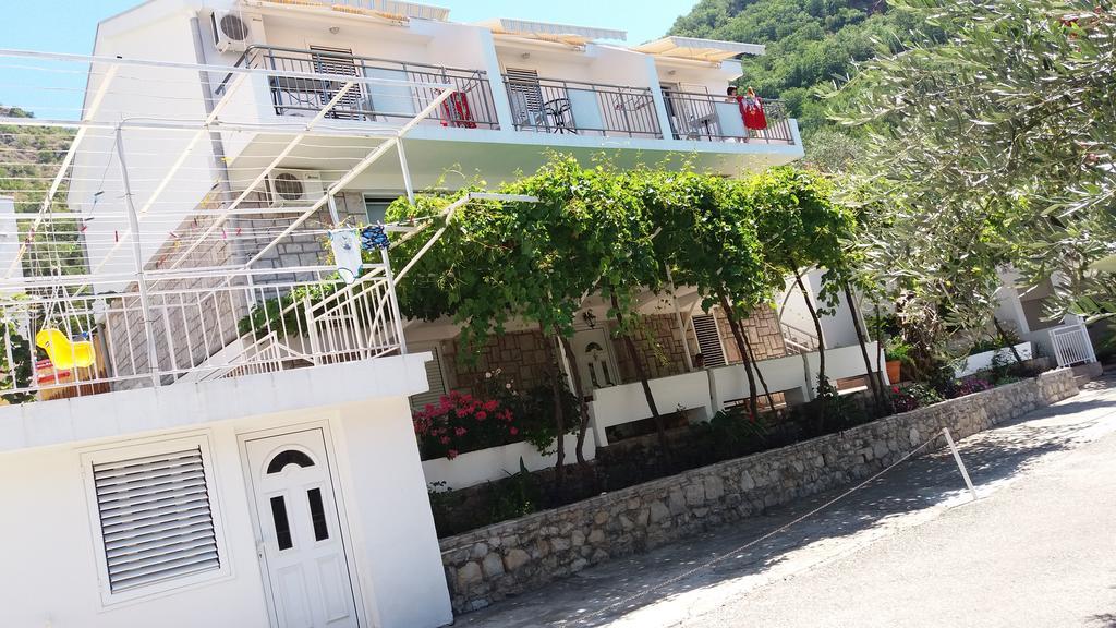 Apartmani Steni Ilha Ilha Sveti Stefan Exterior foto